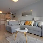 Nowoczesne Sun Seasons 24 W Szklarskiej Porebie Z Parkingiem By Renters Appartement