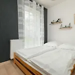 Nowoczesne Sun Seasons 24 W Szklarskiej Porebie Z Parkingiem By Renters Szklarska Poręba