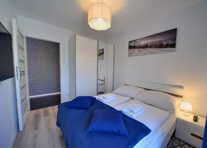 Nowoczesne Sun Seasons 24 W Szklarskiej Porebie Z Parkingiem By Renters